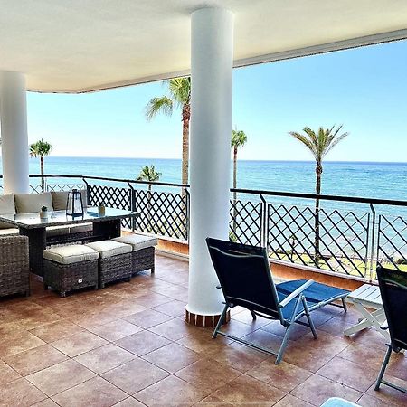 Mi Capricho 170 Beachfront Apartment Sitio de Calahonda Exteriör bild