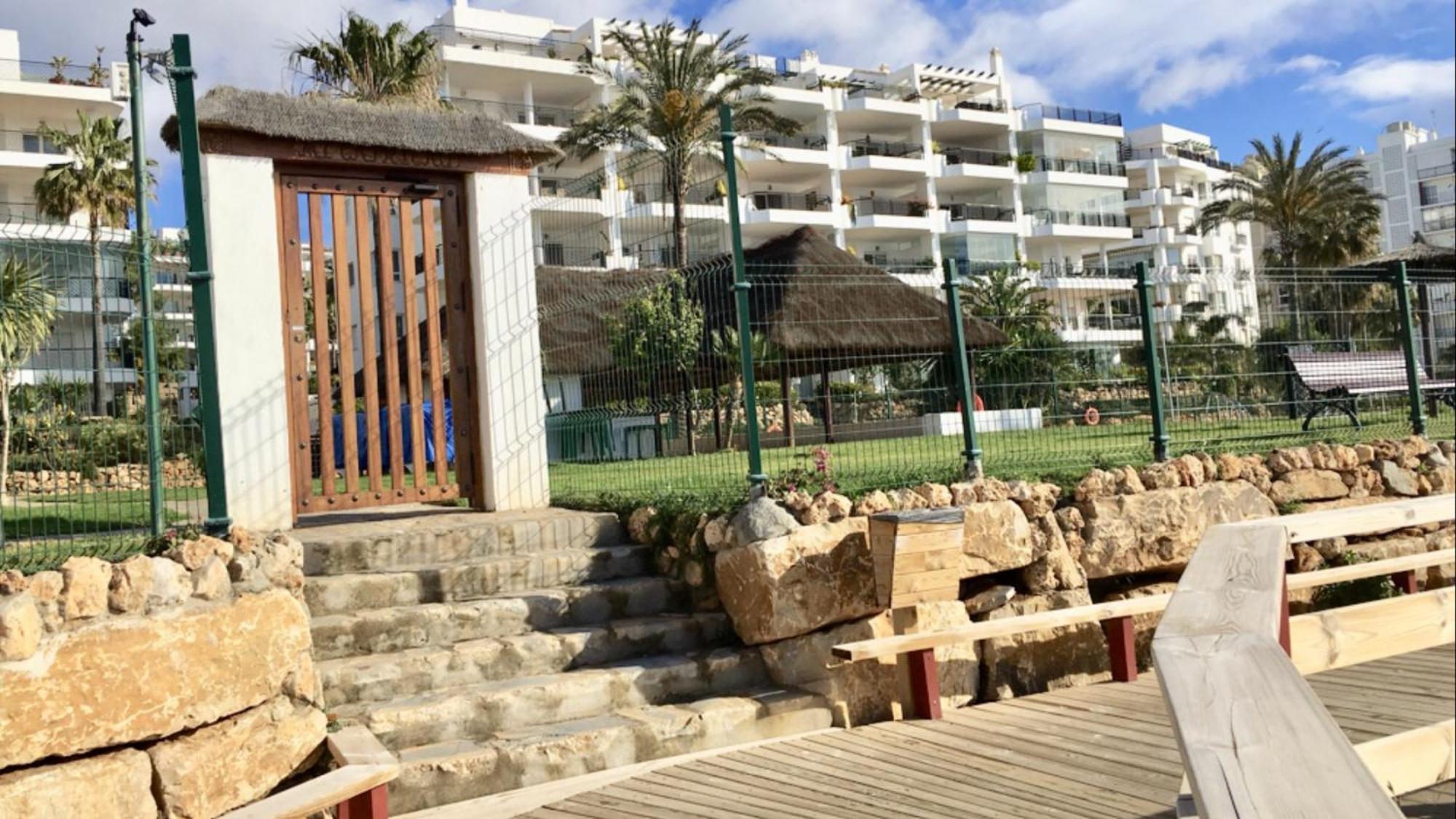 Mi Capricho 170 Beachfront Apartment Sitio de Calahonda Exteriör bild