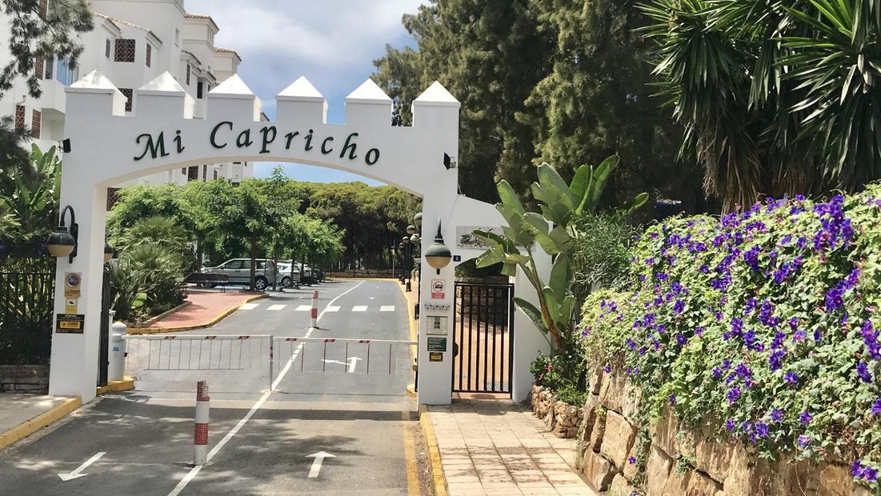 Mi Capricho 170 Beachfront Apartment Sitio de Calahonda Exteriör bild